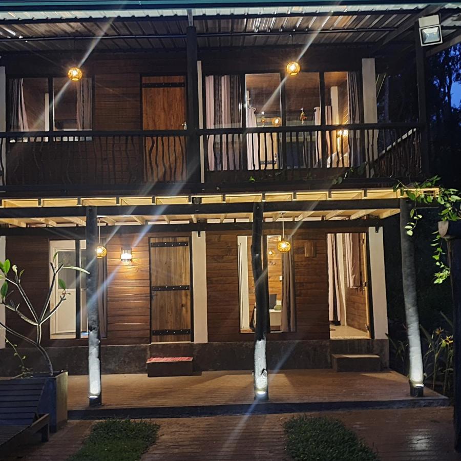Sinharaja Forest Edge Deniyaya Ngoại thất bức ảnh